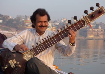 Private music convert- traditional Indian classical music - Sitar and table - Varanasi - Boat ride - Musician house - North - India